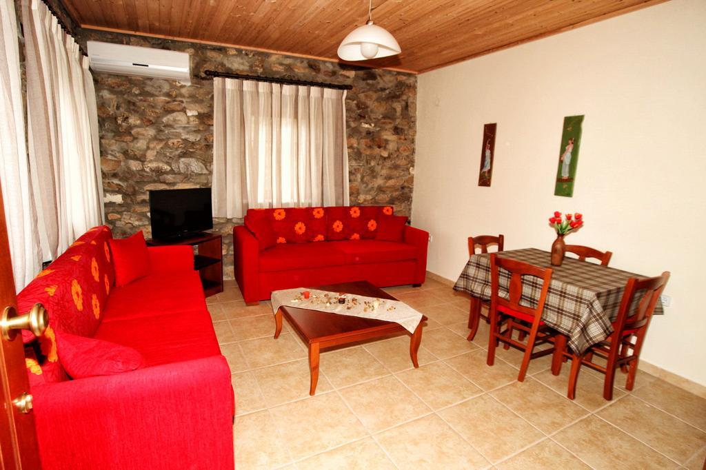 Traditional Apartments Tsikrikonis Mirtofiton Luaran gambar