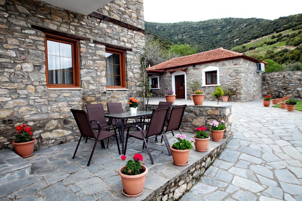 Traditional Apartments Tsikrikonis Mirtofiton Luaran gambar